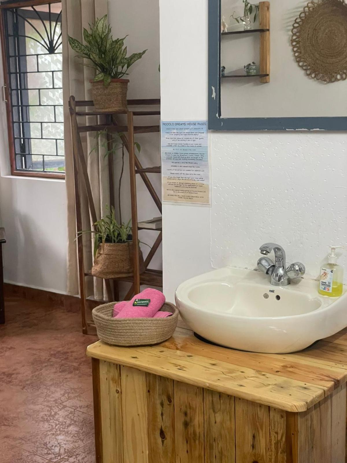 Piccolo Dreams Bed & Breakfast Canacona Ngoại thất bức ảnh